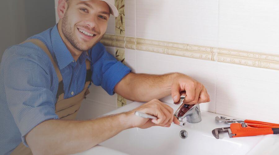 Handle or spout repair in Brookpark, OH